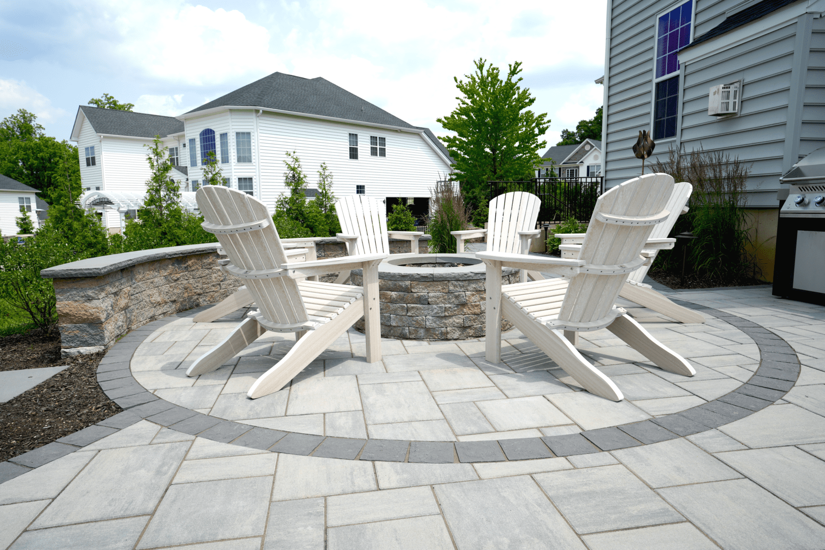 patio, seating wall, and firepit