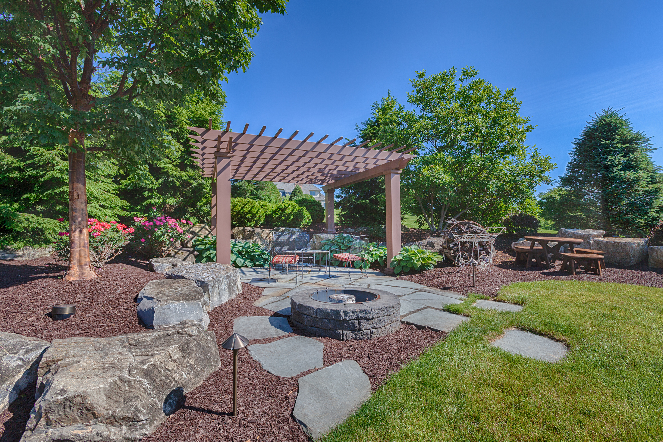pergola - outdoor living