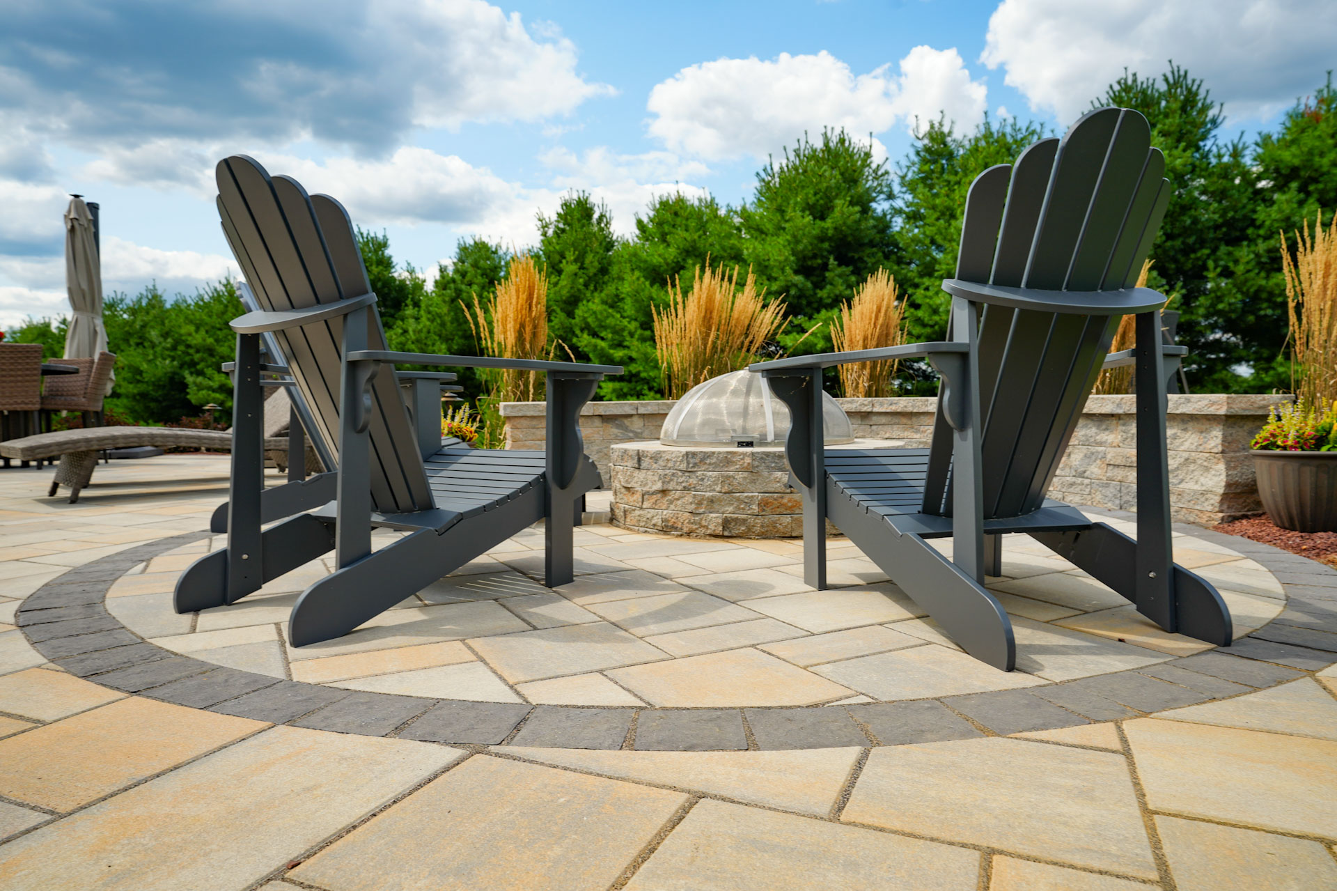 bluestone patio fire pit seating wall
